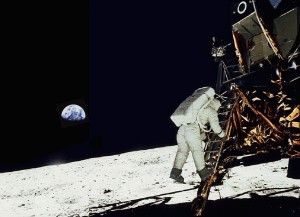 Apollo-11-na-Luni