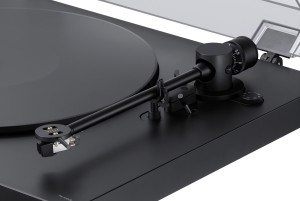 Sony CES 2016 - PS-HX500_tone-arm2-Large