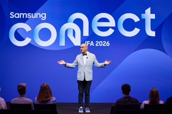 Samsung odpira vrata v življenje z umetno inteligenco